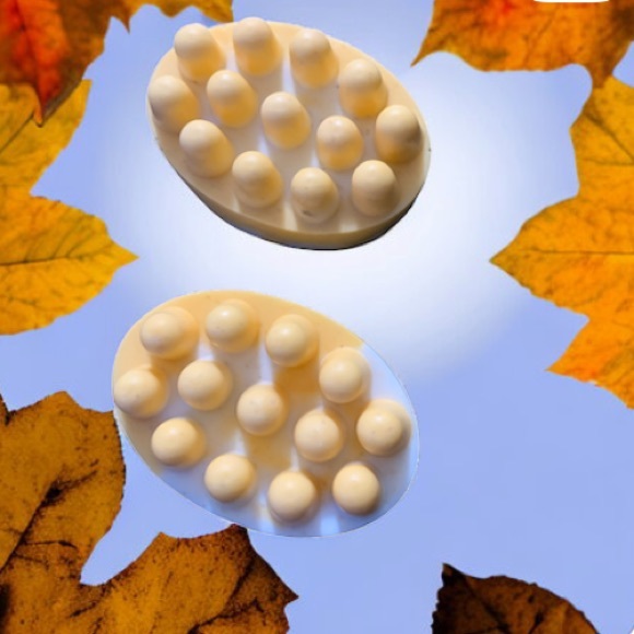 Hand Crafted Soap - Massage Bar Oatmeal Honey & Milk hint of Vanilla - Picture 3 of 15